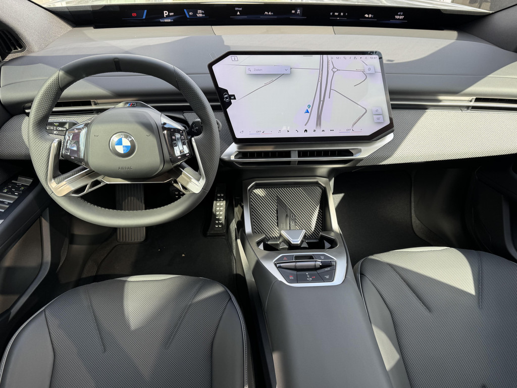 50416304-9.jpg