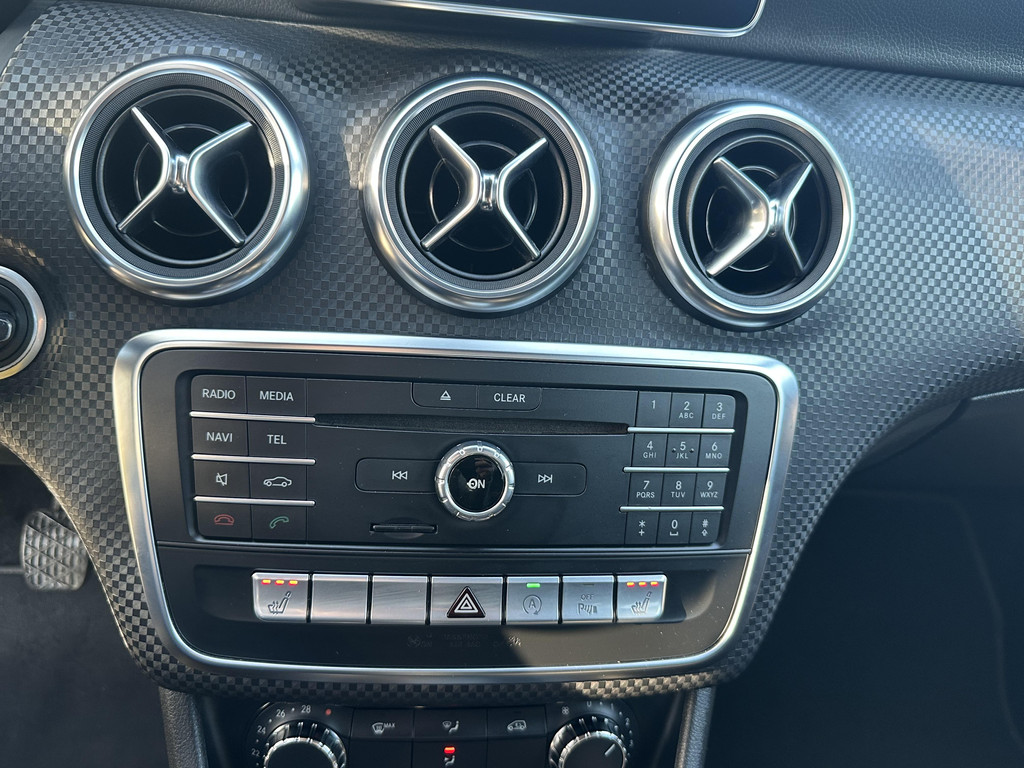 51763997-20.jpg