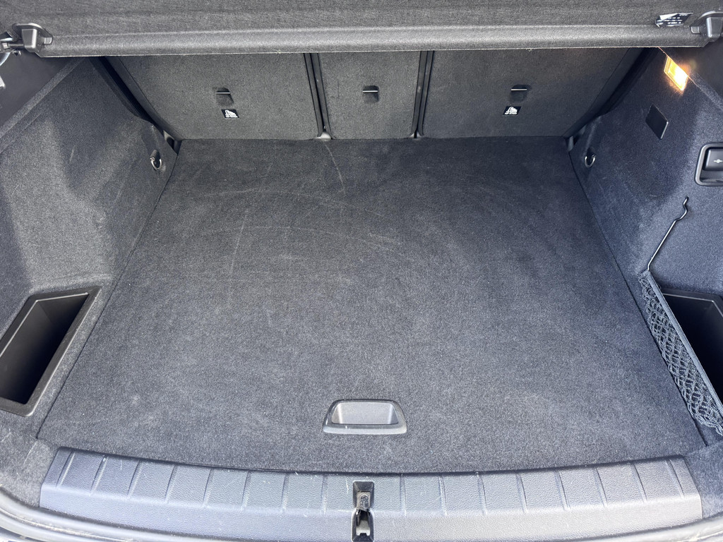 56299110-24.jpg